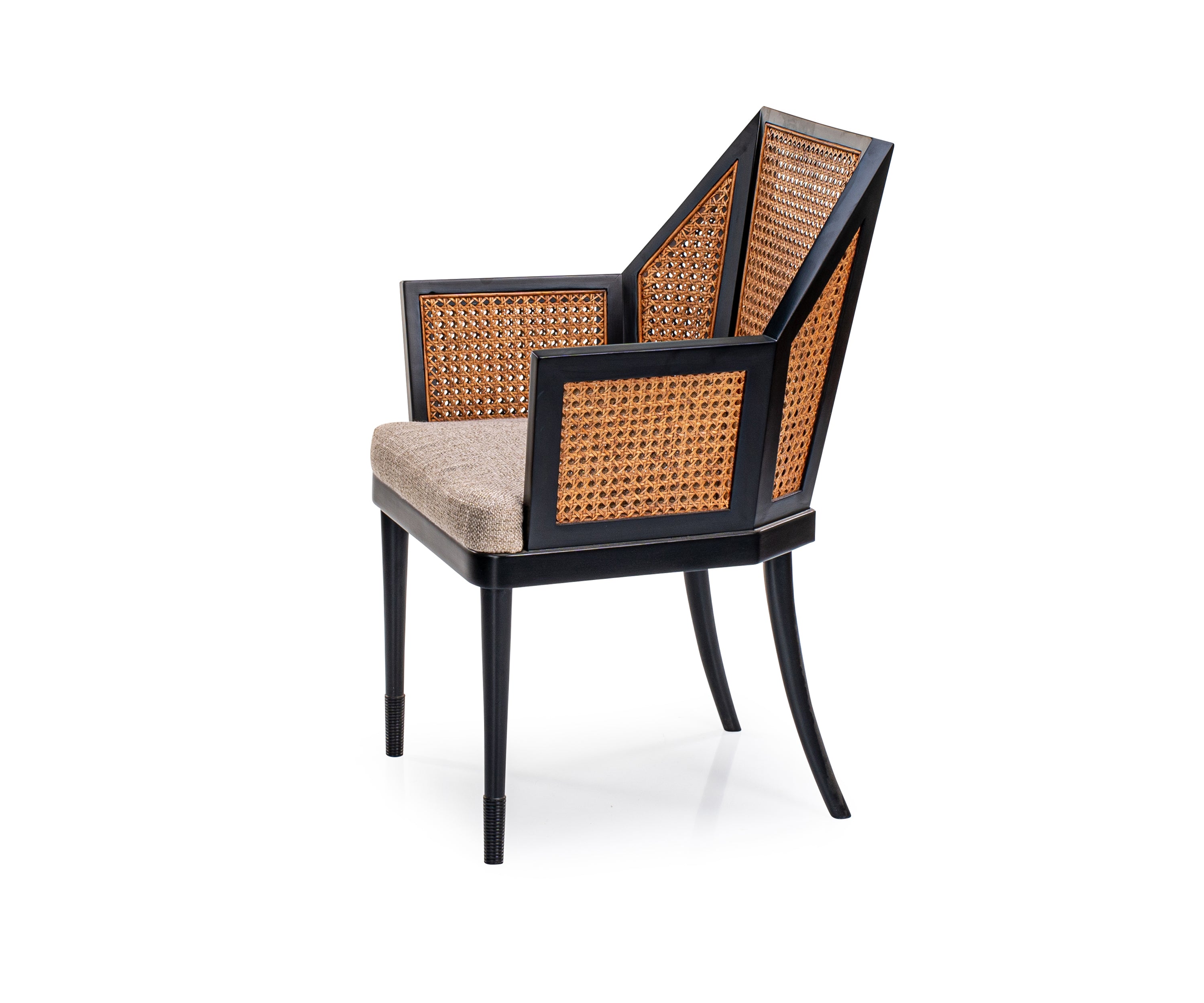 AGATHA ARM CHAIR